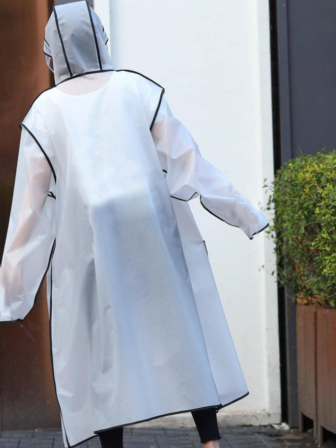 ファッション多機能レインコートロング全身防雨レインコート女性 - Women'S Fashion Raincoat のレビューと価格